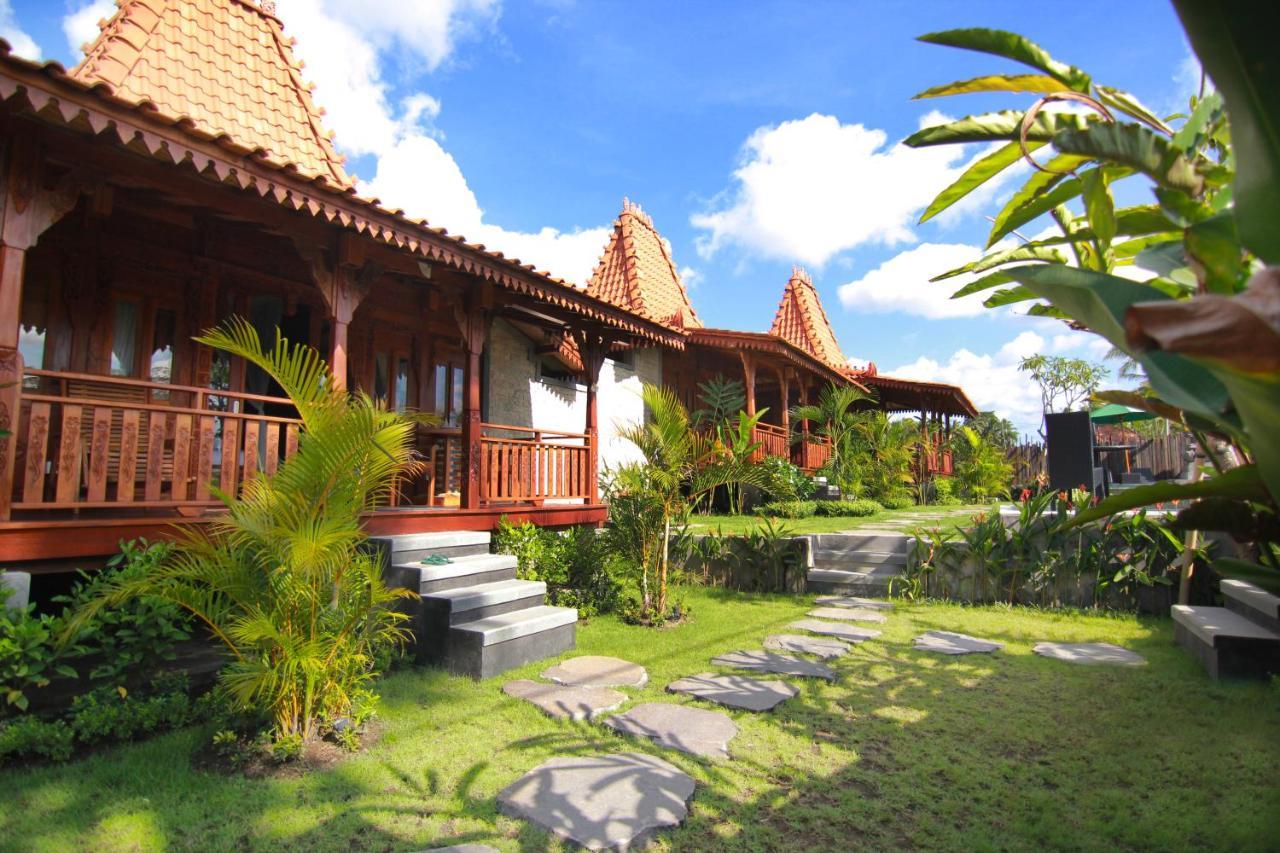 One Bedroom Grand Javanese Joglo Ubud 1 Exteriör bild