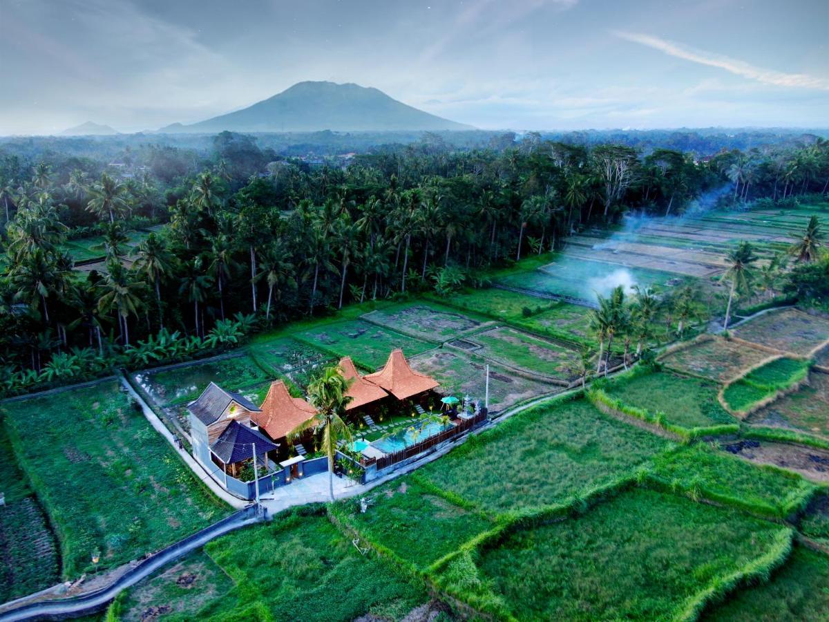 One Bedroom Grand Javanese Joglo Ubud 1 Exteriör bild